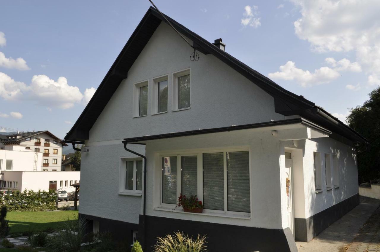 Apartmany Centrum Rajecke Teplice Exterior photo